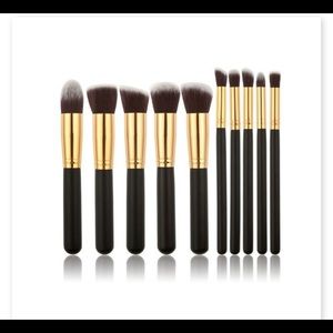 $$$ Eye brush set 10 brushes.